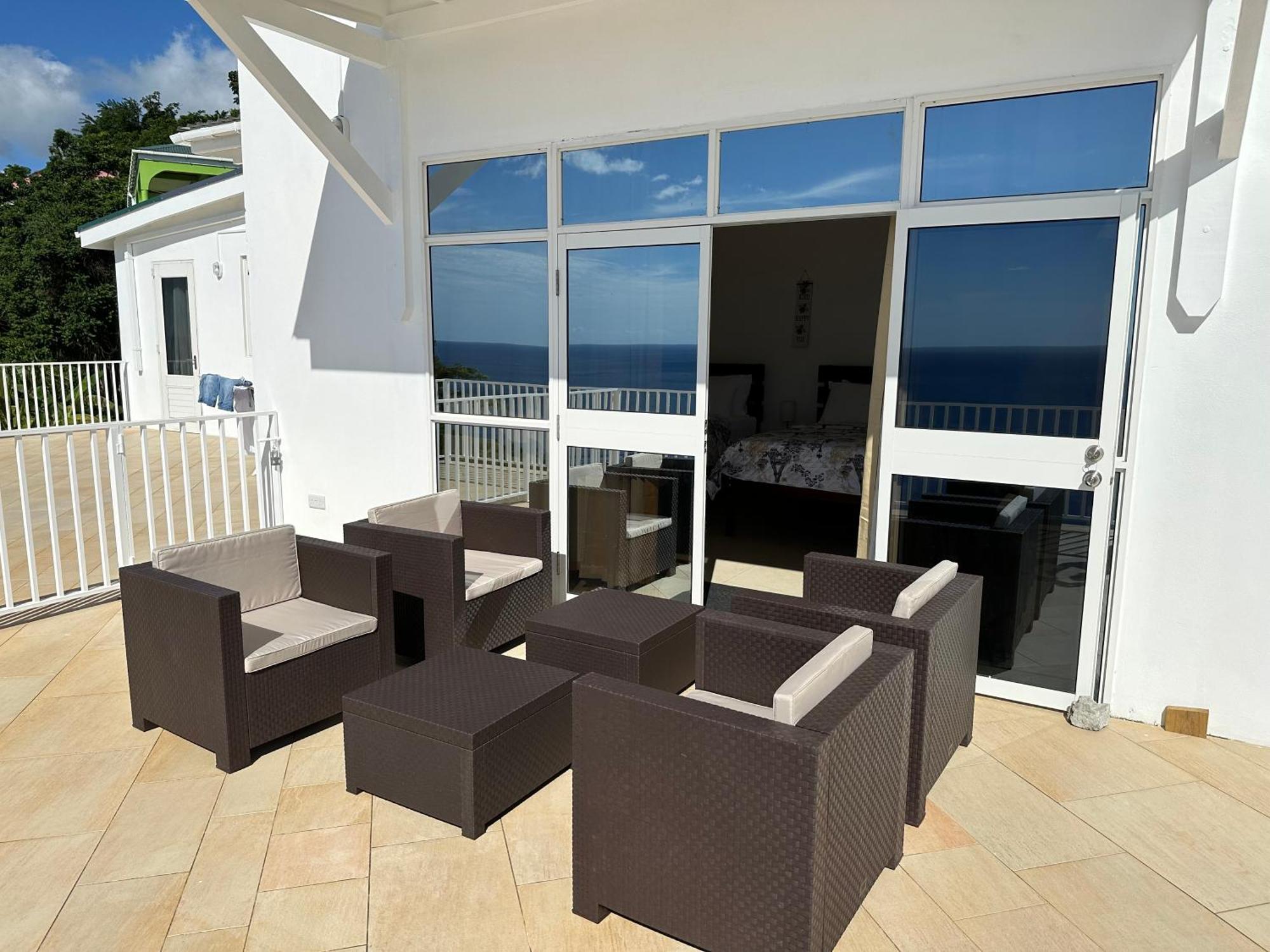 Eldorado Guesthouse & Car Rental Roseau Quarto foto